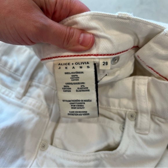 Alice + Olivia Trish Mid-Rise Baggy Jean - Picture 3 of 10